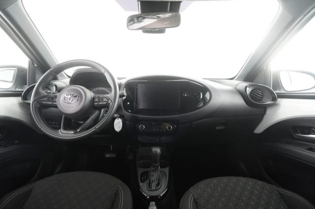 TOYOTA Aygo X usata 4