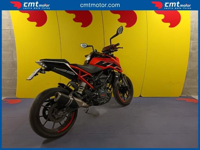 KTM 125 Duke usata 3