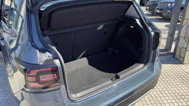 VOLKSWAGEN T-Cross usata, con Fari LED