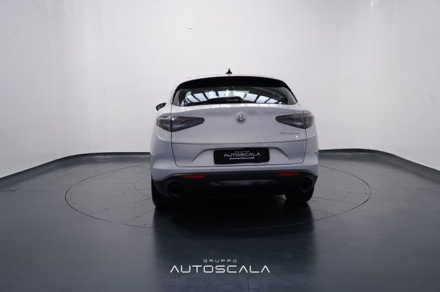 ALFA ROMEO Stelvio usata, con Alzacristalli elettrici
