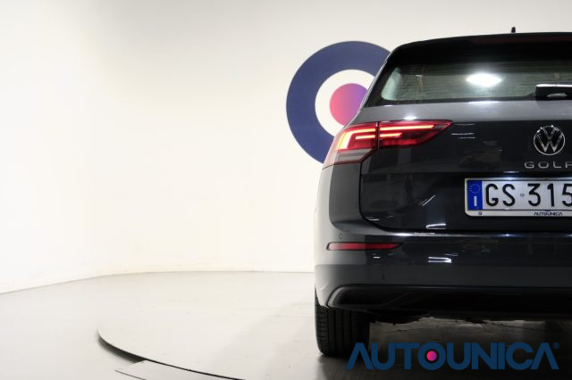 VOLKSWAGEN Golf Variant usata 48