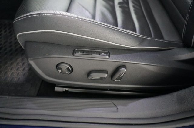 VOLKSWAGEN Golf GTD usata, con ESP