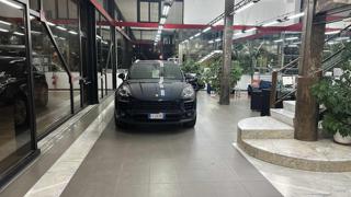 PORSCHE Macan usata, con Leve al volante