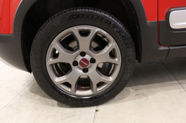 FIAT Panda Cross usata, con Cerchi in lega