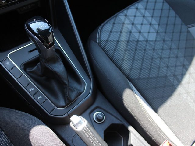 VOLKSWAGEN Polo usata, con Volante multifunzione