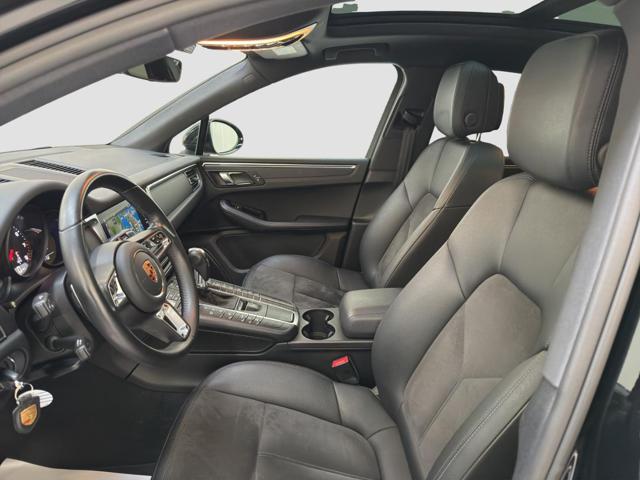 PORSCHE Macan usata, con Boardcomputer