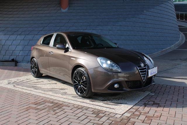 ALFA ROMEO Giulietta usata, con ABS