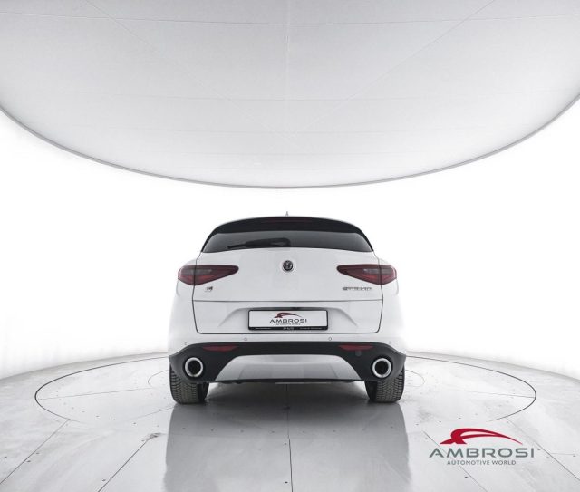 ALFA ROMEO Stelvio usata 5