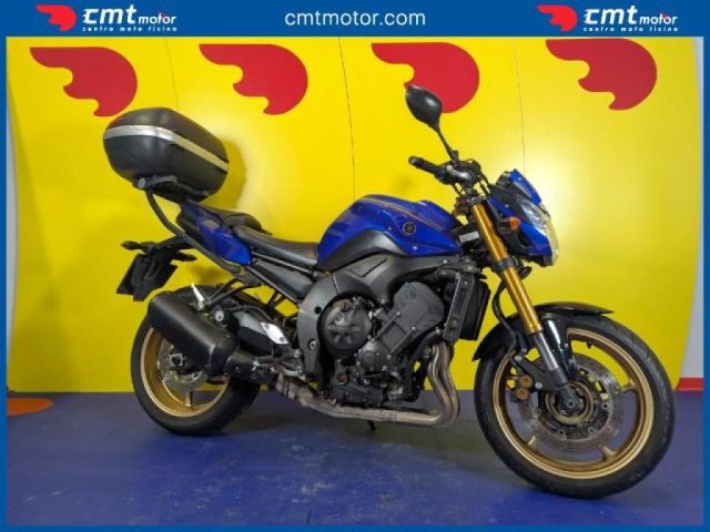 YAMAHA FZ8 usata 2