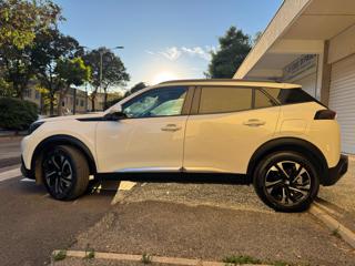 PEUGEOT 2008 usata, con Boardcomputer