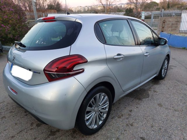 PEUGEOT 208 usata 4