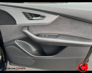 AUDI Q8 usata, con Sedile posteriore sdoppiato