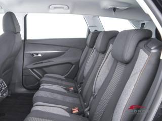 PEUGEOT 5008 usata 9