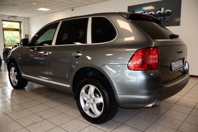 PORSCHE Cayenne usata, con Antifurto