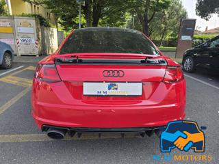 AUDI TT usata, con Autoradio