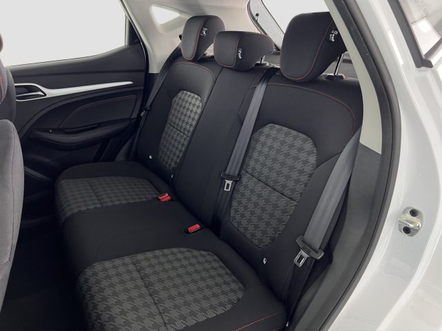 MG ZS usata 9