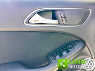 MERCEDES-BENZ B 180 usata, con Fari Xenon