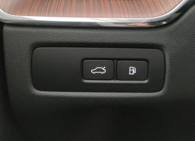 VOLVO XC60 usata, con Controllo trazione