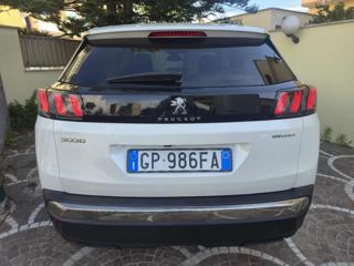 PEUGEOT 3008 usata, con Alzacristalli elettrici