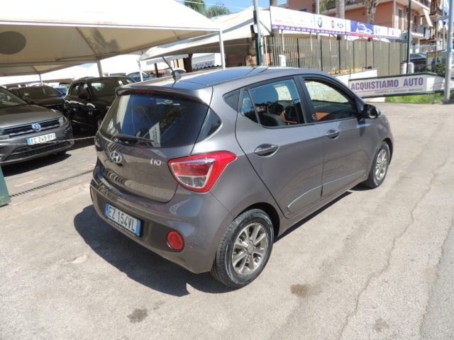 HYUNDAI i10 usata, con Autoradio