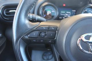 TOYOTA Yaris usata, con Airbag testa