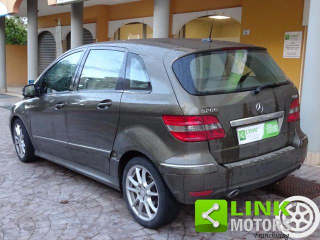 MERCEDES-BENZ B 200 usata, con Autoradio