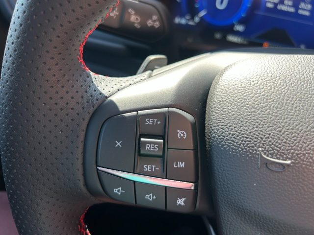 FORD Kuga usata, con Volante in pelle