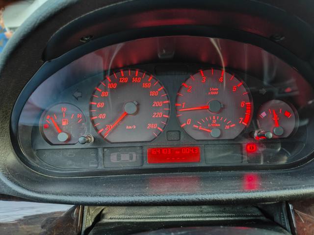 BMW 318 usata, con MP3