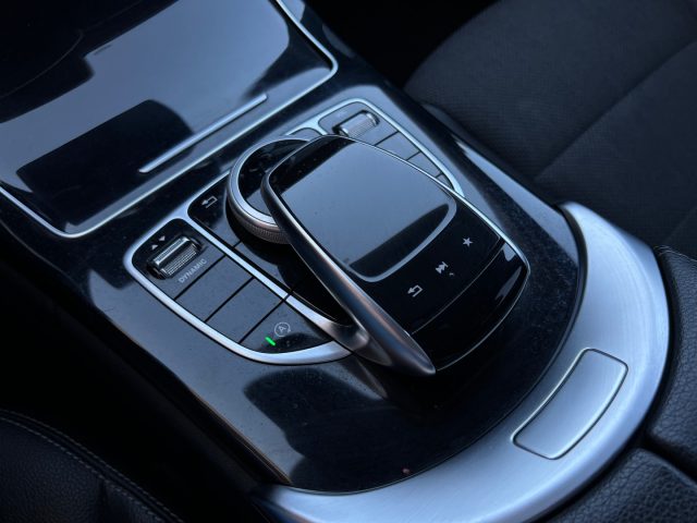 MERCEDES-BENZ C 220 usata, con Cruise Control