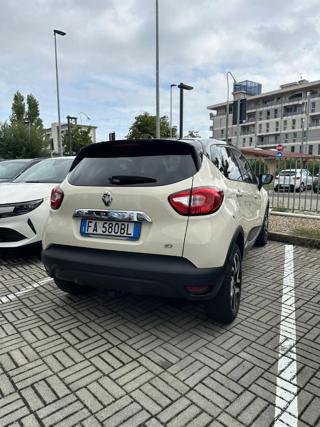 RENAULT Captur usata, con Park Distance Control