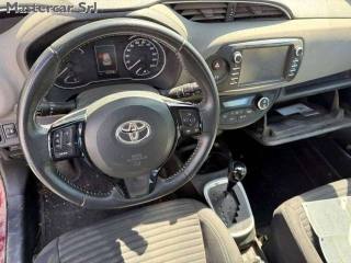TOYOTA Yaris usata, con ESP