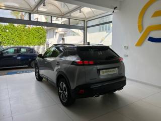 PEUGEOT 2008 usata, con Cruise Control
