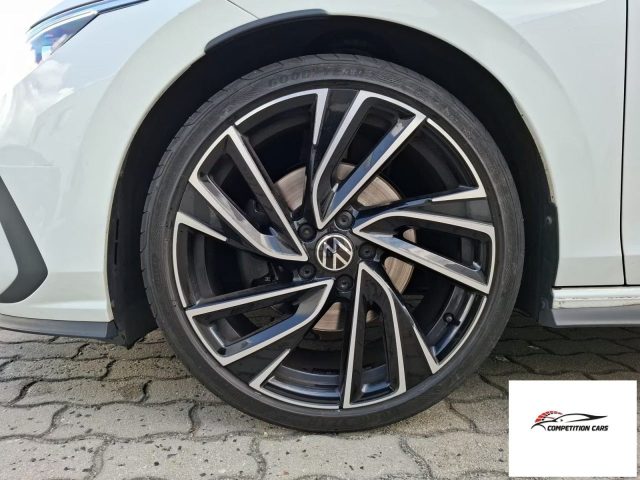 VOLKSWAGEN Golf usata, con Autoradio digitale