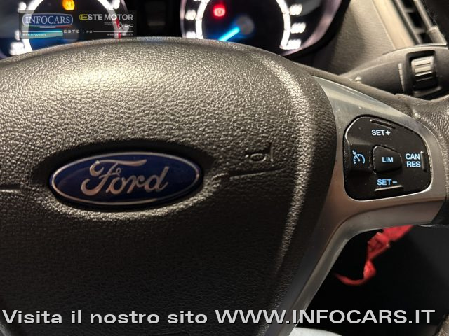FORD Tourneo Courier usata, con Volante in pelle