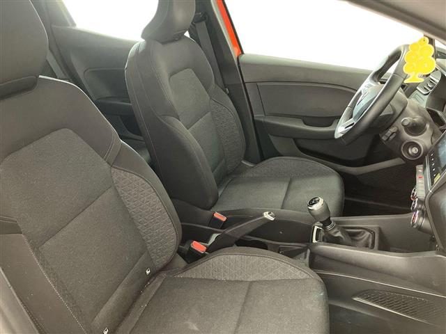 RENAULT Clio usata, con Fari LED