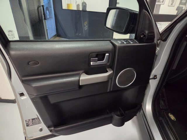 LAND ROVER Discovery usata, con Sensore di pioggia
