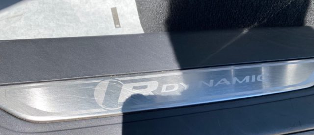 LAND ROVER Range Rover Velar usata, con Lettore CD