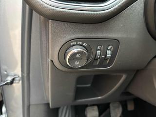 OPEL Crossland X usata, con Servosterzo