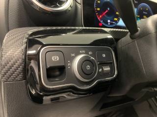 MERCEDES-BENZ A 180 usata, con Telecamera per parcheggio assistito