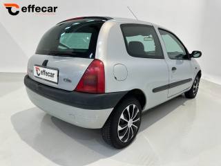 RENAULT Clio usata, con Chiusura centralizzata
