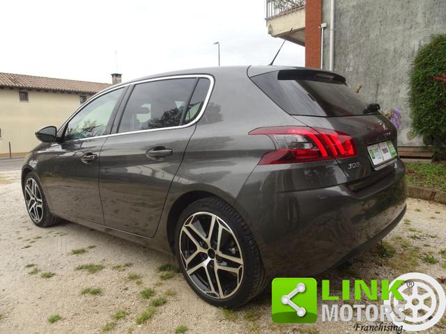 PEUGEOT 308 usata, con Alzacristalli elettrici