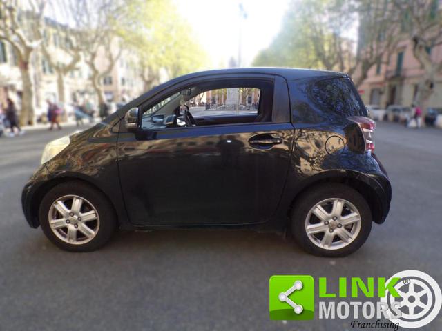 TOYOTA iQ usata, con ABS