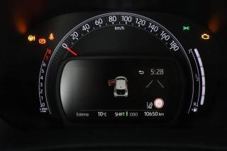 TOYOTA Aygo X usata 11