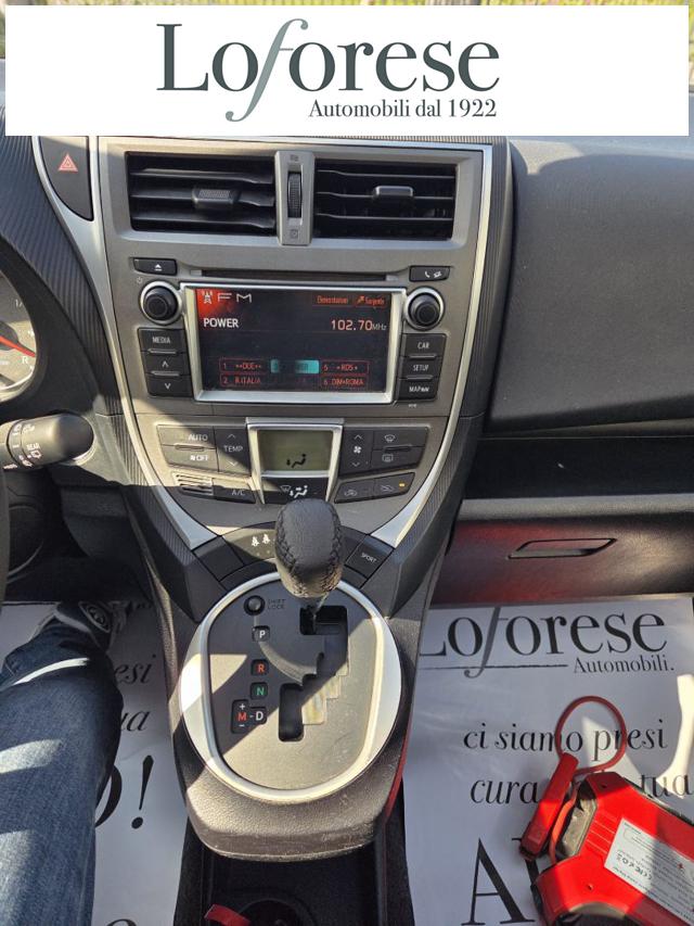 TOYOTA Verso-S usata, con Fendinebbia