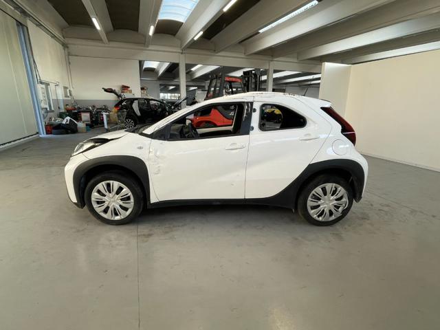 TOYOTA Aygo X usata, con Autoradio