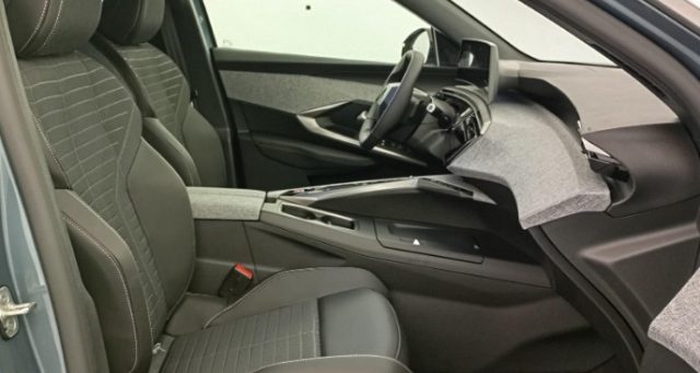 PEUGEOT 3008 usata, con Controllo trazione
