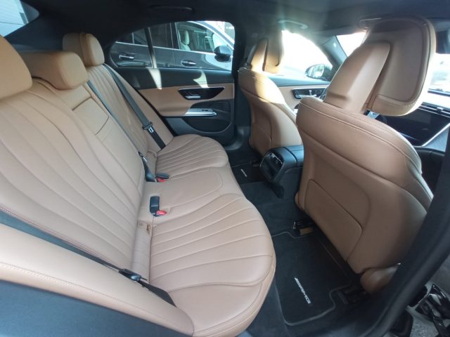 MERCEDES-BENZ E 220 usata, con Controllo automatico clima