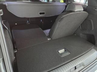 PEUGEOT 5008 usata, con Airbag