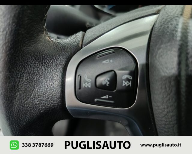 FORD Fiesta usata, con Sedile posteriore sdoppiato
