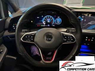 VOLKSWAGEN Golf usata, con Fari LED